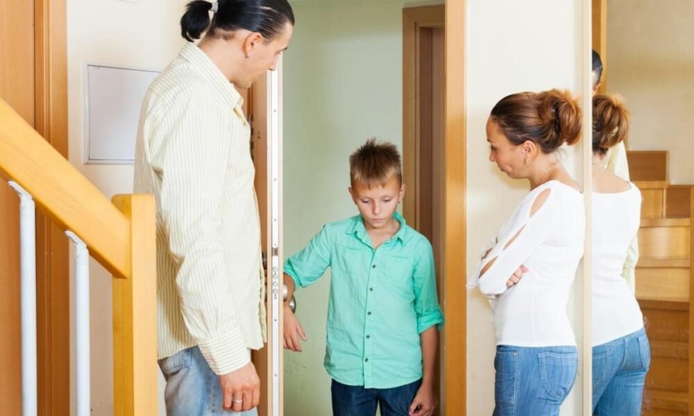 Le mensonge chez l’enfant de 8 ans. Guide pratique pour les parents Le mensonge chez l’enfant de 8 ans. Guide pratique pour les parents