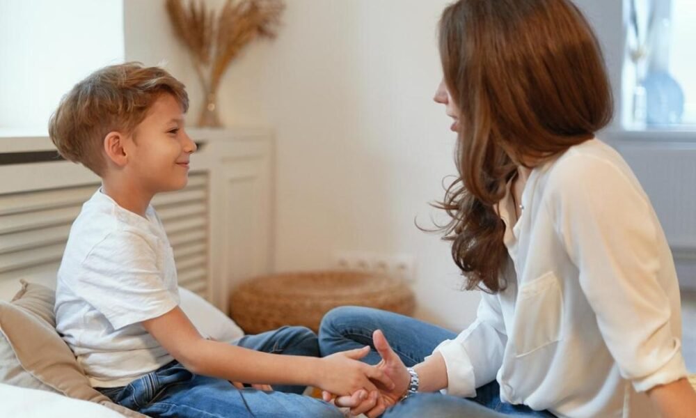 Mon fils de 9 ans ment tout le temps : comment gérer ce problème Mon fils de 9 ans ment tout le temps