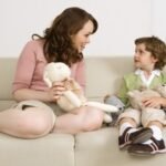 Enfant qui ment à 4 ans : ce qu’il faut comprendre et comment réagir avec bienveillance